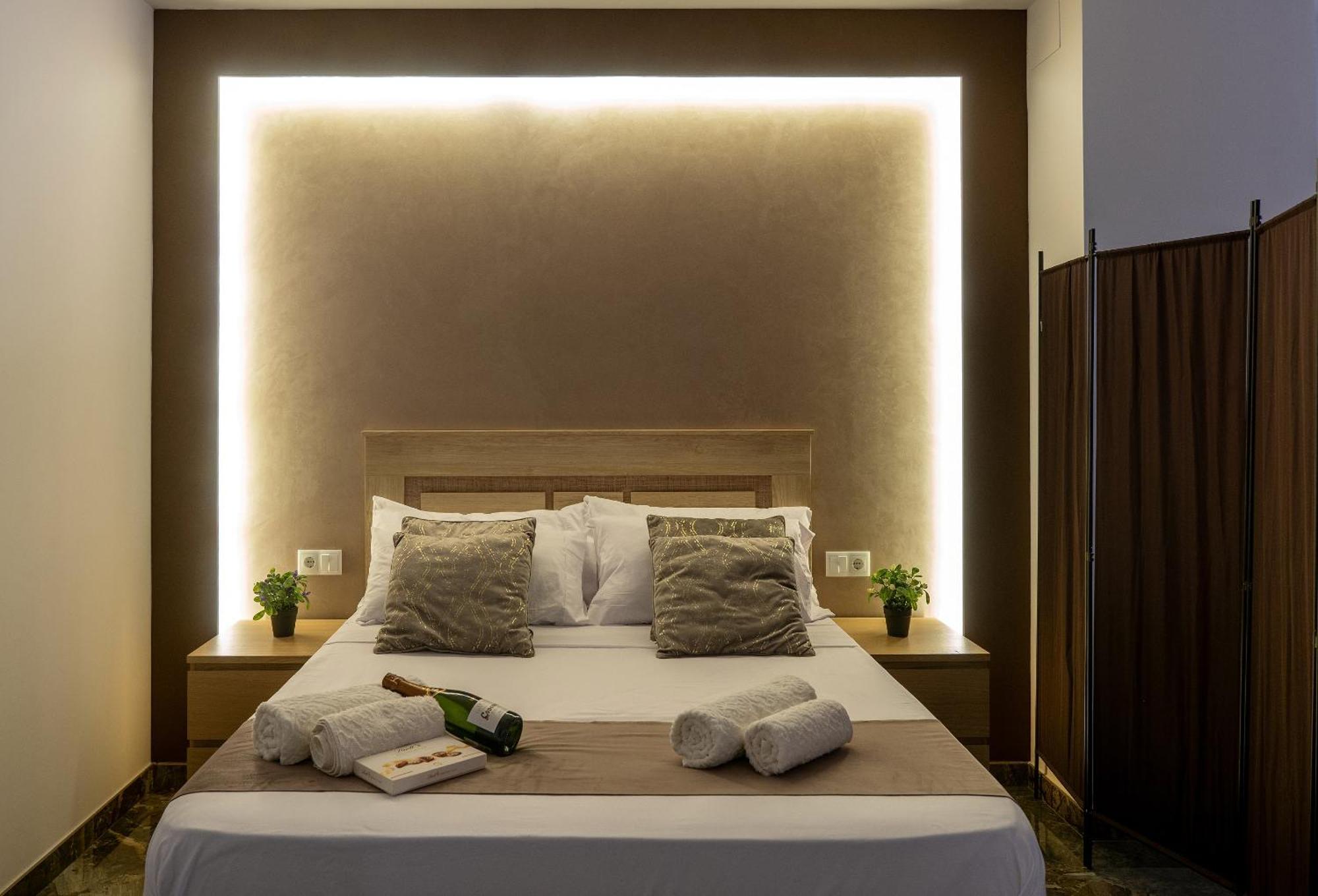 Apartamento Turistico Lux Center Valencie Exteriér fotografie